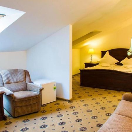 Hotel-Pensiunea Zefir Timisoara Bagian luar foto