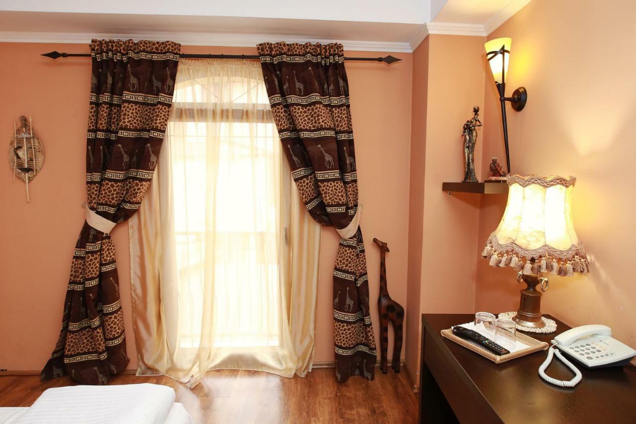 Hotel-Pensiunea Zefir Timisoara Bagian luar foto