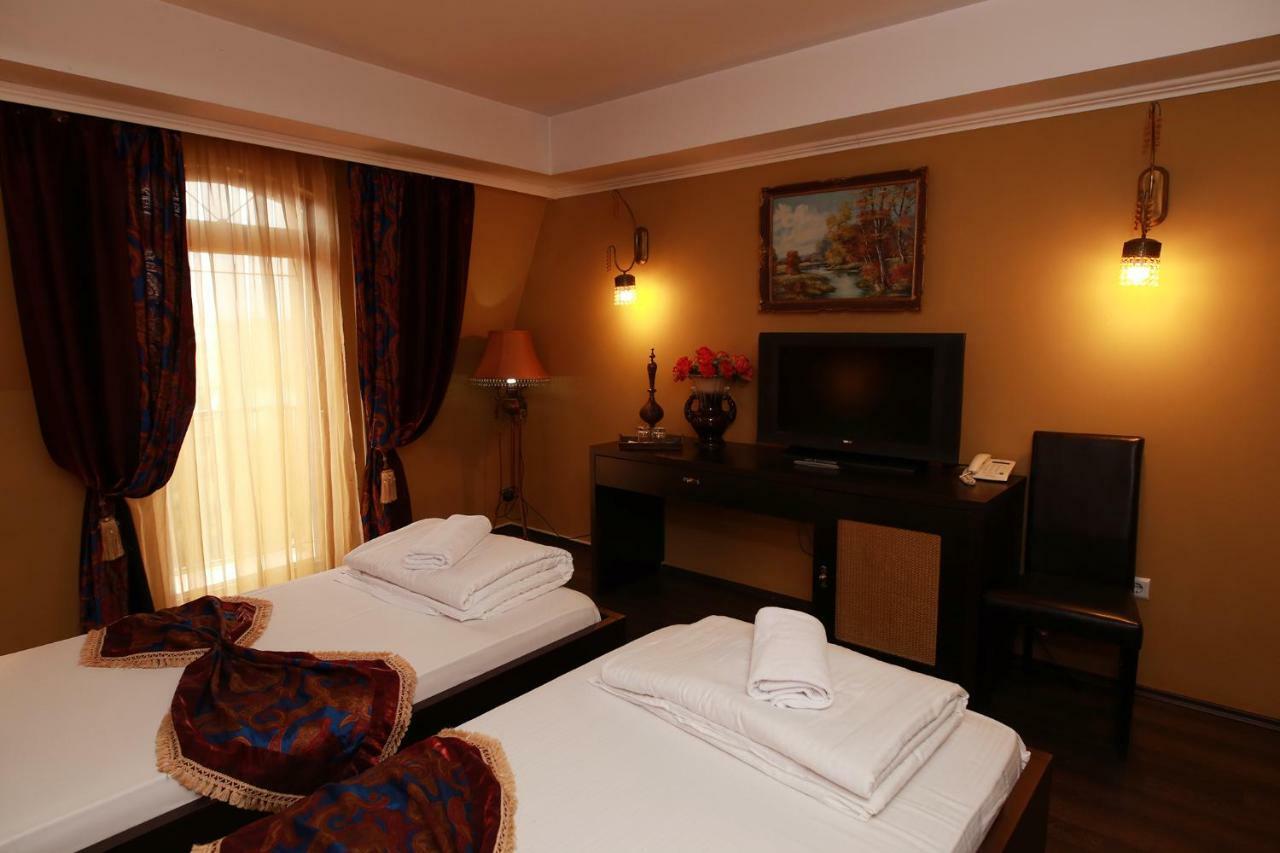 Hotel-Pensiunea Zefir Timisoara Bagian luar foto